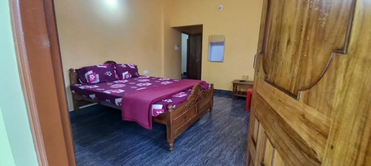 Goroomgo Neelachal Holiday Nibasa: Beachside Retreat in Puri Exterior photo